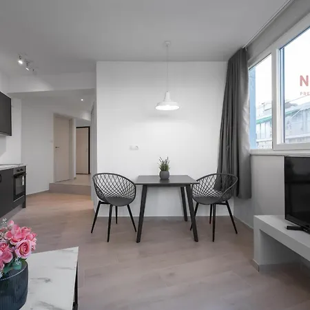 Venus, Nilie Hospitality Mgmt *