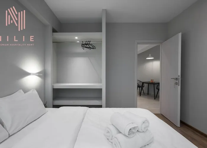 Venus, Nilie Hospitality Mgmt アパート *