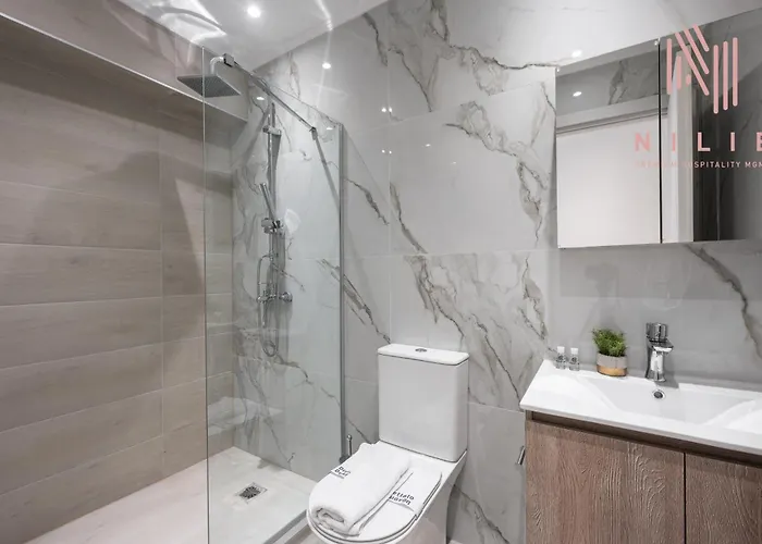 Venus, Nilie Hospitality Mgmt Apartment